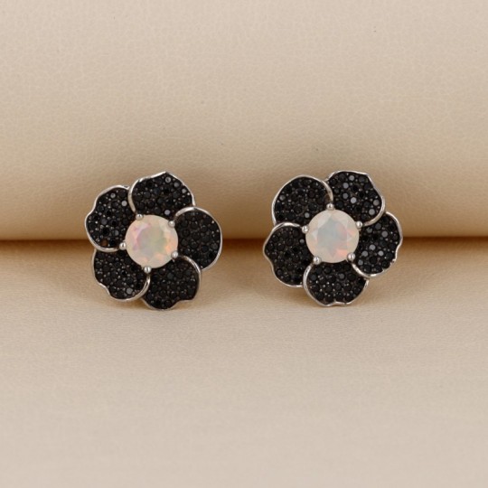 Flower Earrings with Opale Etiope and Pavè di Spinello