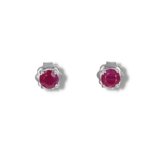 Earrings in Lobo with Ruby