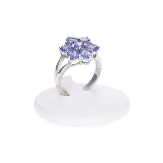 Flower Ring with Tanzanite