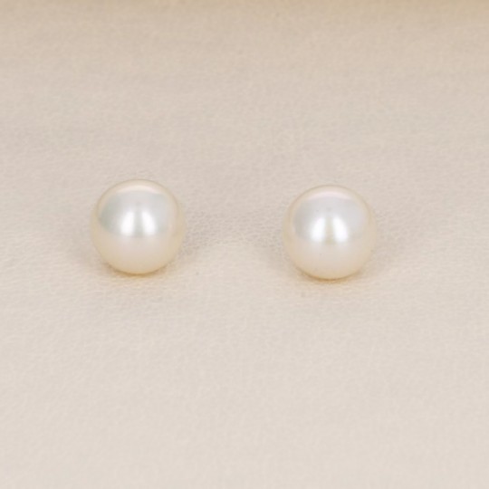 Pareja de perlas semiredondeadas