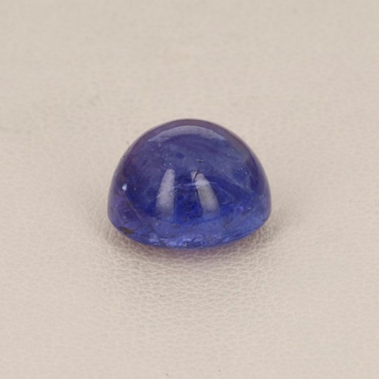 Tanzanite Cabochon Rotonda