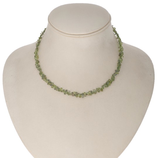 Collar Briolette de Zafiro Verde Lágrima