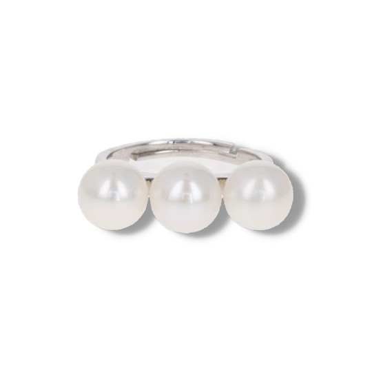 Bar Ring with Three Pearls