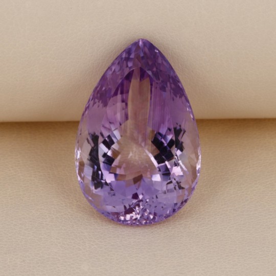 Amethyst to Goccia Sfaccettata