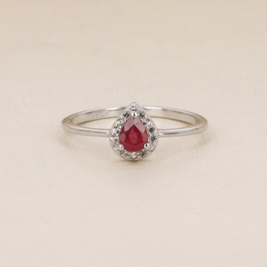 Ring with Ruby Goccia