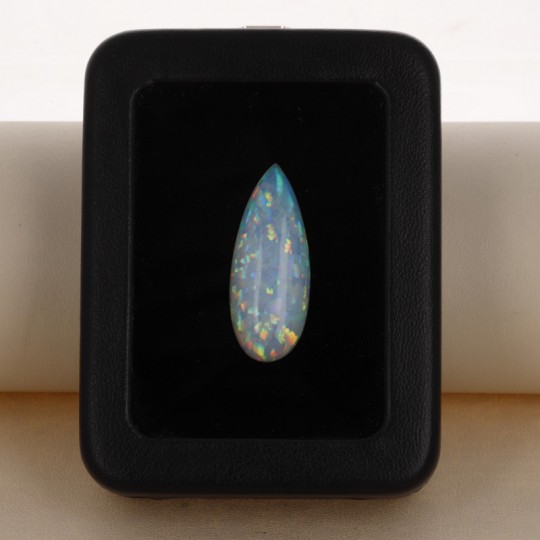 Natürlicher äthiopischer Opal-Cabochon-Tropfen