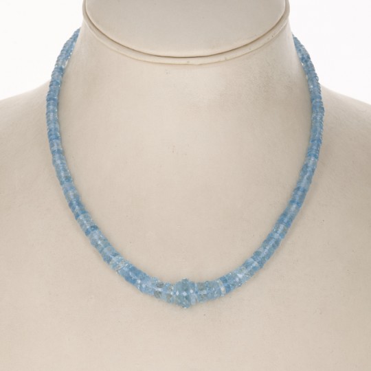 Necklace of Aquamarine with Gold Clasp