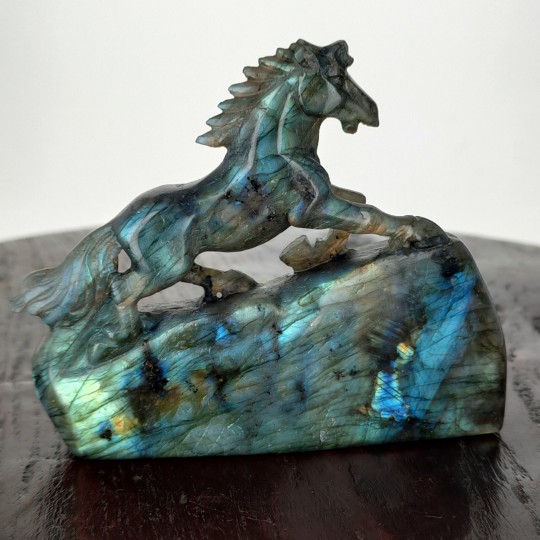 Escultura Caballo Esculpido en Labradorite