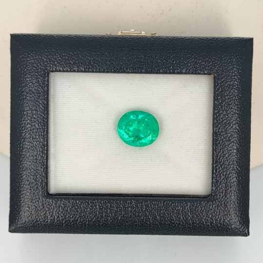 Stein von Emerald kolumbianischen Oval Faccettato