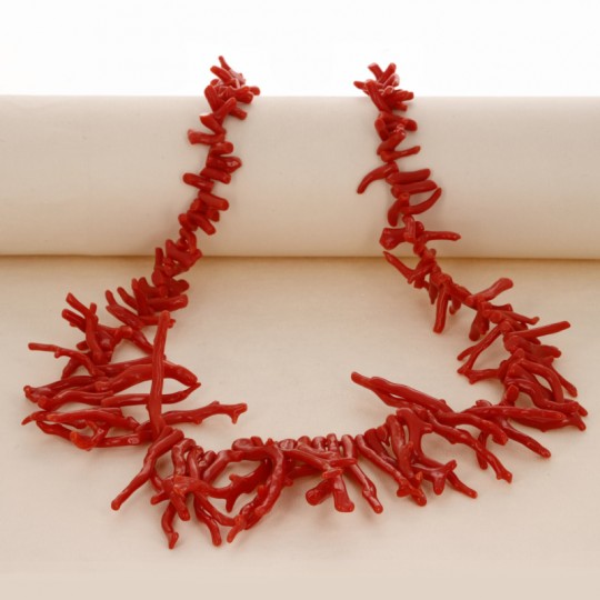 Collar de coral rojo natural