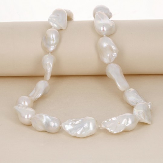 Pearl Baroque Necklace (Fiammate)