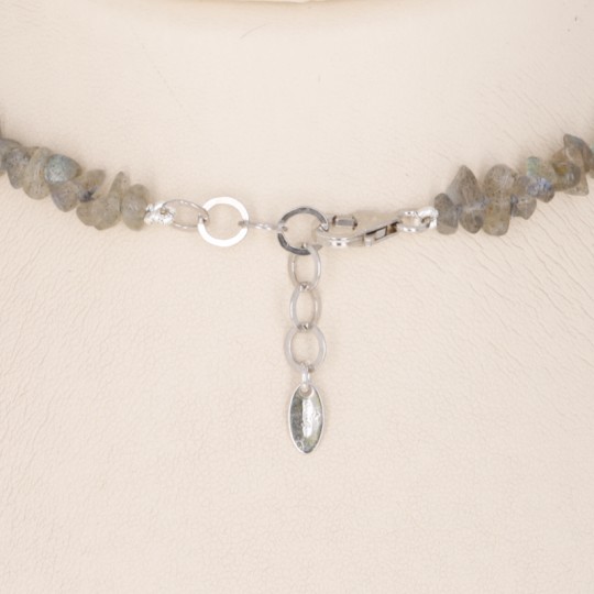 Choker Necklace in Labradorite at Chips