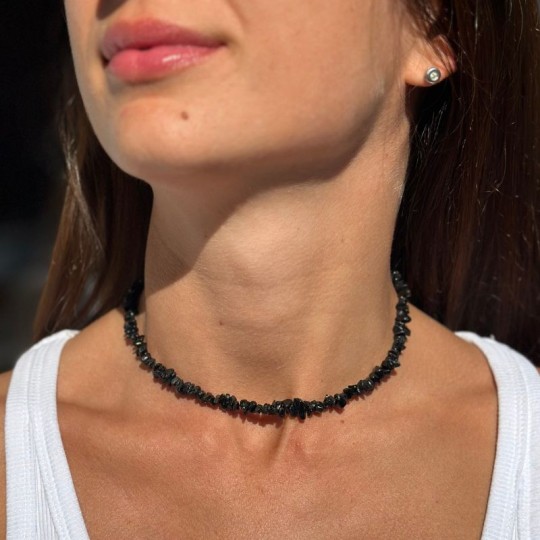 Black Spinel Choker Halskette in Chips