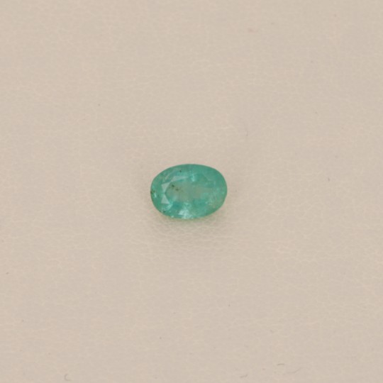 Natural emerald Oval Faccettata