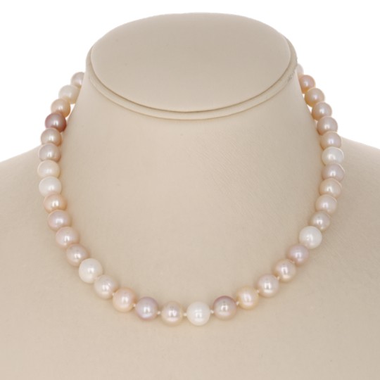 Multicolor Pearl Necklace