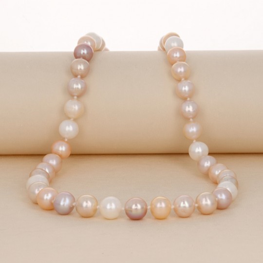 Multicolor Pearl Necklace