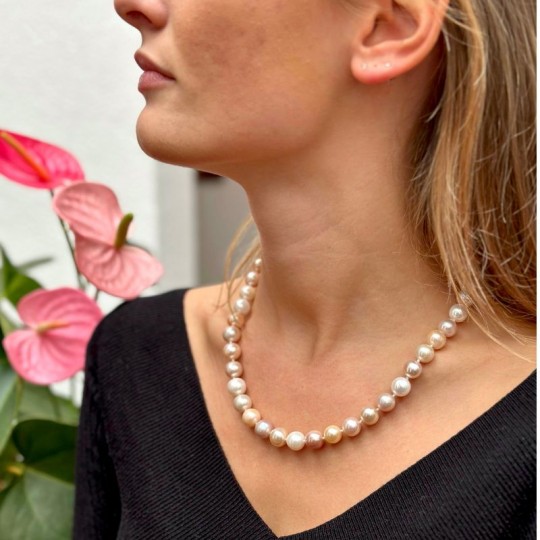 Multicolor Pearl Necklace