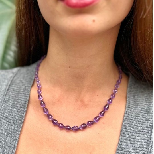 Amethyst Necklace in Goccia Briolette