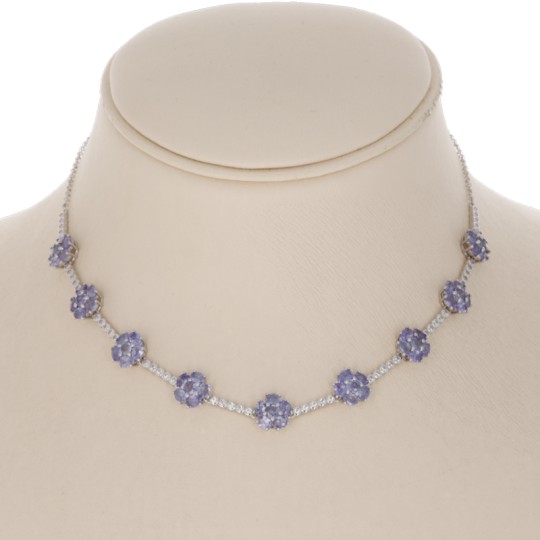 Collier with Tanzanite Flowers