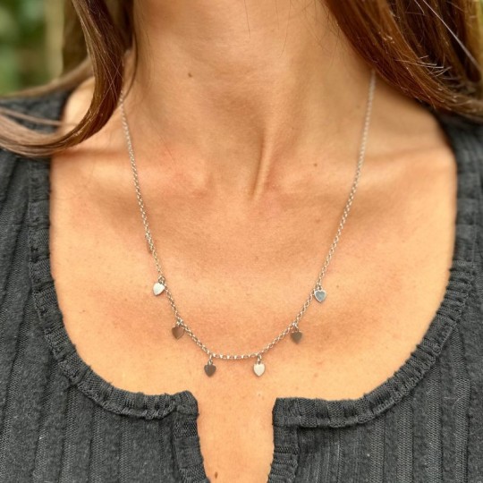 Collier con 7 encantos en el corazón