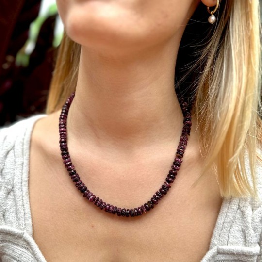 Conchiglia Spiny Purple Necklace