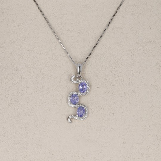 Pendant in Greca with Tanzanite