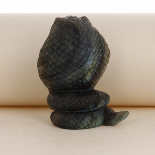 Escultura Cobra en Labradorite