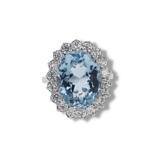 Ring with Aquamarine and Diamonds in 18kt white gold