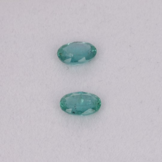 Pair of Emerald Stones Oval