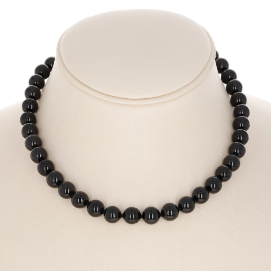 Schwarze Jade-Halskette