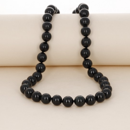 Schwarze Jade-Halskette