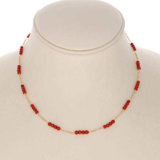 Collier de coral rojo esférico