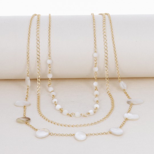 Collier with White Mother of Pearl in Three Strands