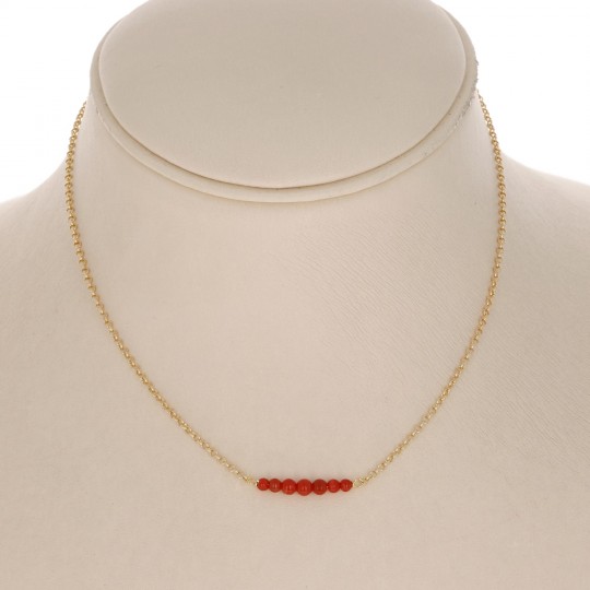 Helle Halskette aus roter Koralle