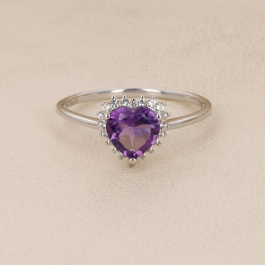 Anello con Ametista a Cuore