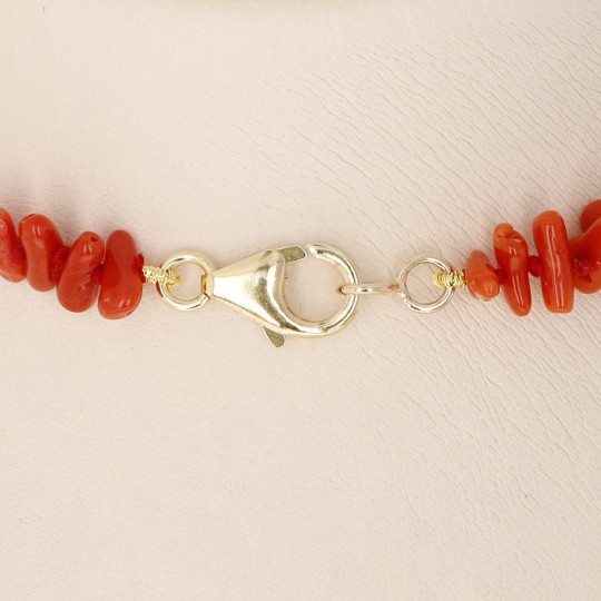 Red Coral Long Necklace in Tronchetto