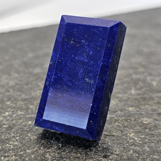 Stein der Natur Lapis