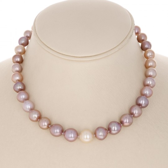 Pink Baroque Pearl Necklace with Nuleo in Scala