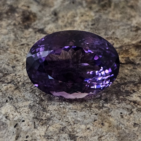 Stein von Amethyst Oval Cut