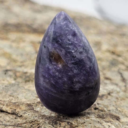 Pietra di Charoite Cabochon a Goccia