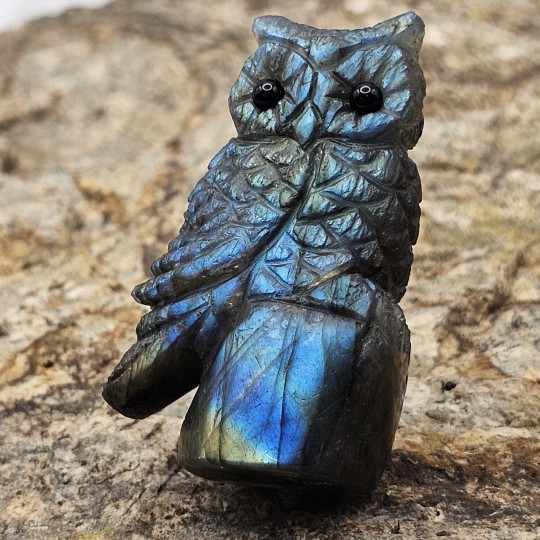 Gufo Skulptur in Labradorite