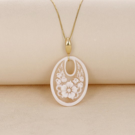 Pendant Cameo di Conchiglia Floral Engraving