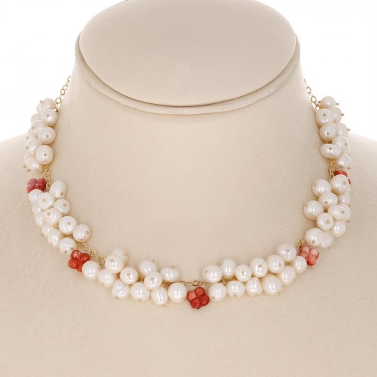 Necklace with Pearls and Spiny Shell