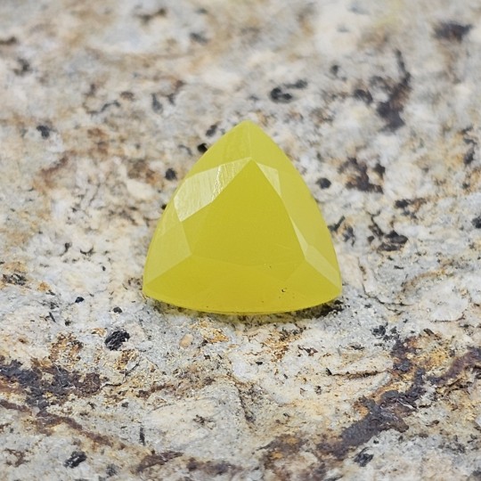 Stone of Smithsonite Yellow Trilliant