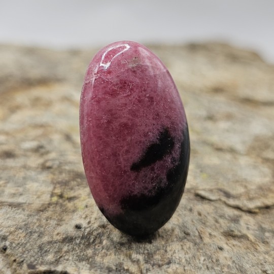 Stone of Rodonite Cabochon Oval