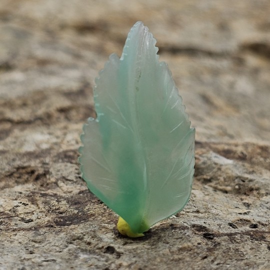 Chrysoprase Stone carved in Foglia