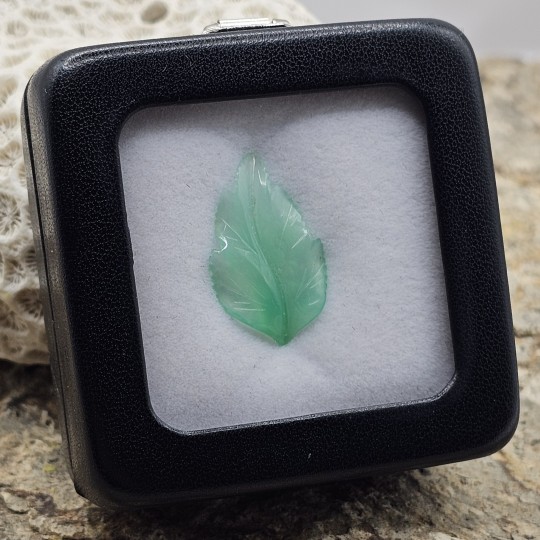 Chrysoprase Stone carved in Foglia