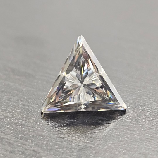 Pietra Moissanite Sintetica a Triangolo