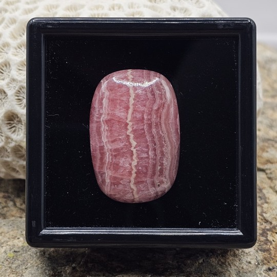 Rechteckiger Rhodochrosit-Stein-Cabochon