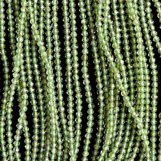 Sphärische Peridot Wire